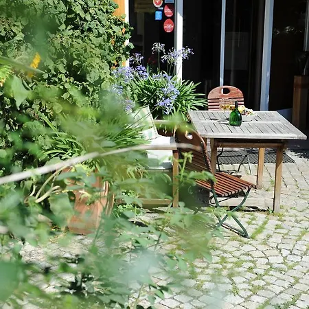 Hotel Landgasthof Zum Schwarzen Adler 3*