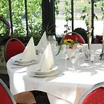 Landgasthof Zum Schwarzen Adler 3*