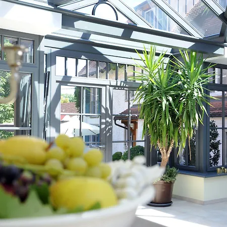 Hotel Landgasthof Zum Schwarzen Adler 3*