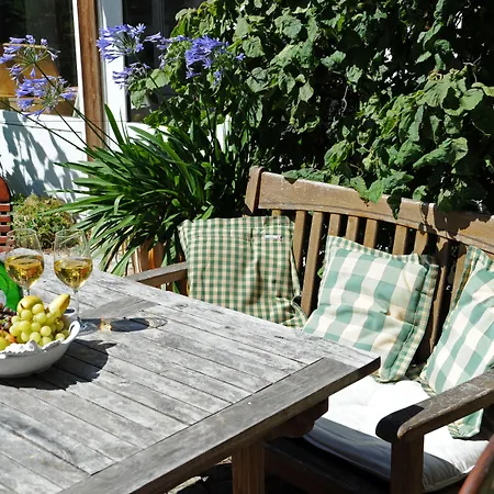 Hotel Landgasthof Zum Schwarzen Adler 3*