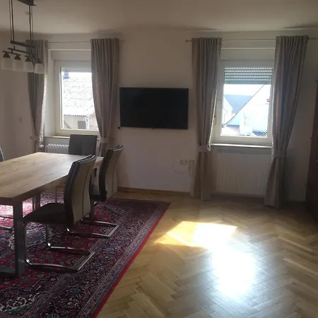 Hotel Landgasthof Zum Schwarzen Adler 3*